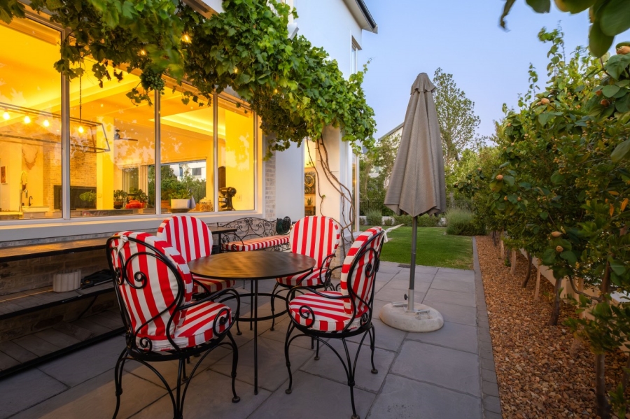 4 Bedroom Property for Sale in Val De Vie Estate Western Cape